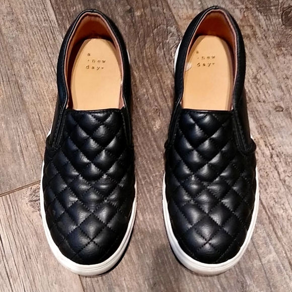 a new day Shoes - A new day sneakers
